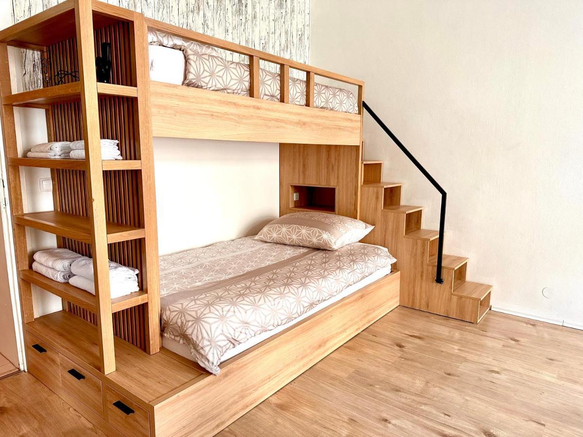 Cozy Apartment Elterleinplatz - Quiet & Close To Center Wien Exteriör bild