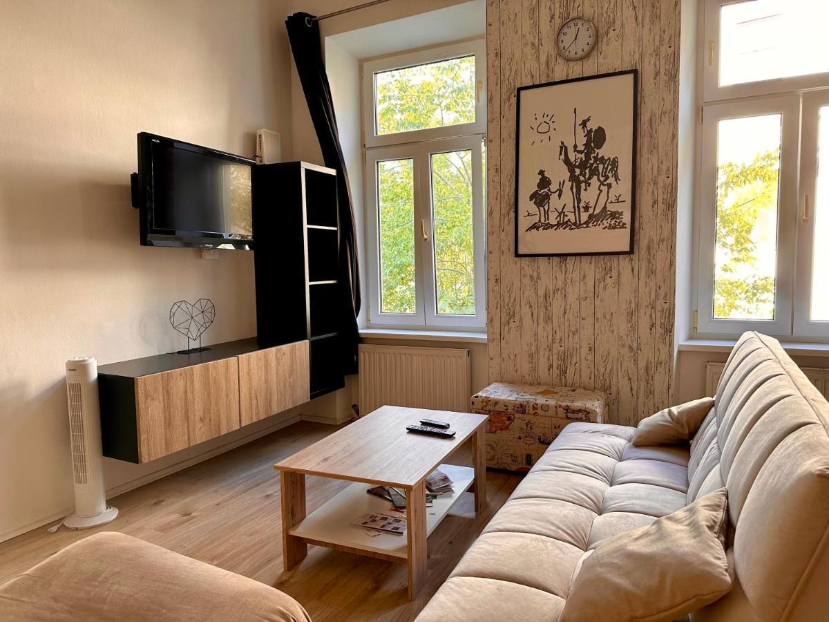 Cozy Apartment Elterleinplatz - Quiet & Close To Center Wien Exteriör bild